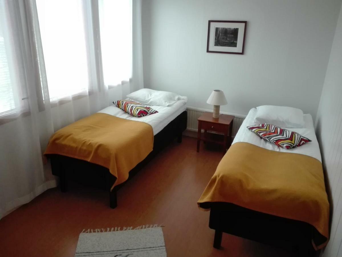 Hotelli Pogostan Hovi Ilomantsi Ngoại thất bức ảnh